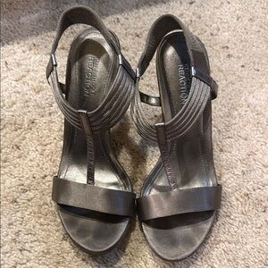 Kenneth Cole Reaction Women's sandal heels